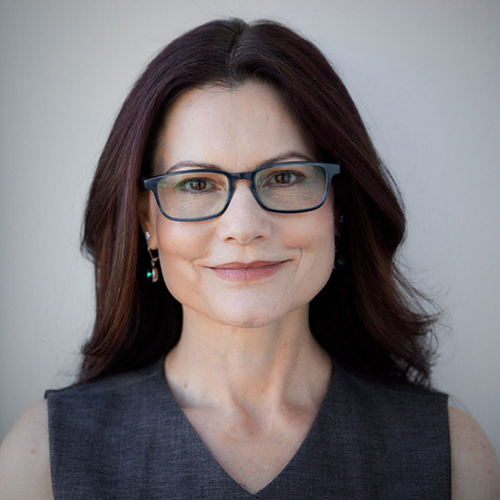 Headshot of Shelley Trott