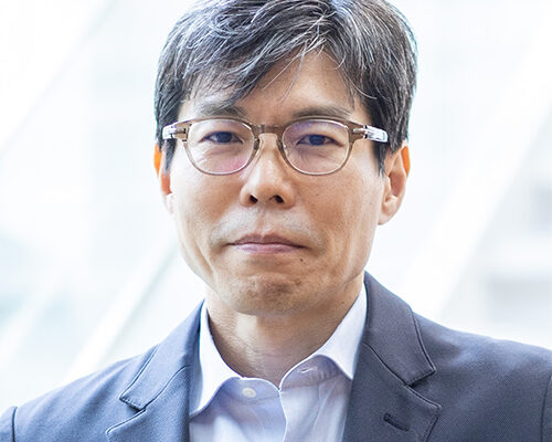 Headshot of Dr. Kenya Honda