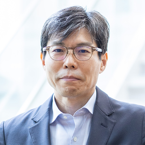 Headshot of Dr. Kenya Honda