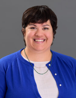 Headshot of Lauren Boyd.